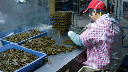 Cluster Assembly Process